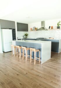 LAMINATE
